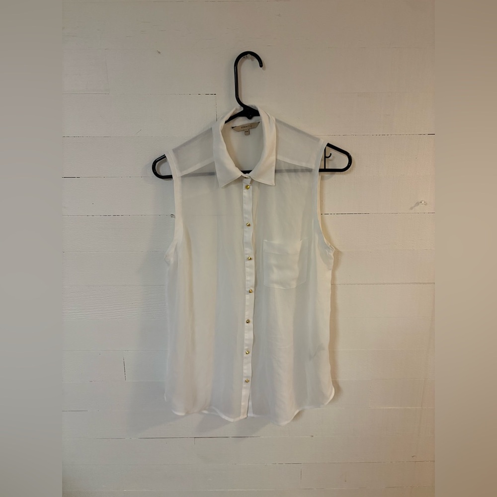 RW&CO Sheer Sleeveless Button Front Blouse White Size Medium Collared Top